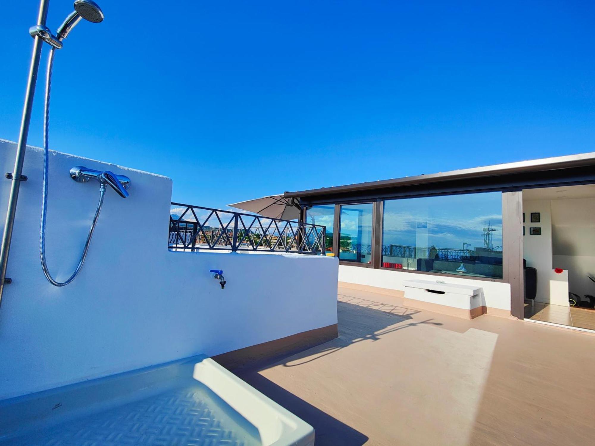 Appartamento Con Vista Mozzafiato Lazise Exteriör bild