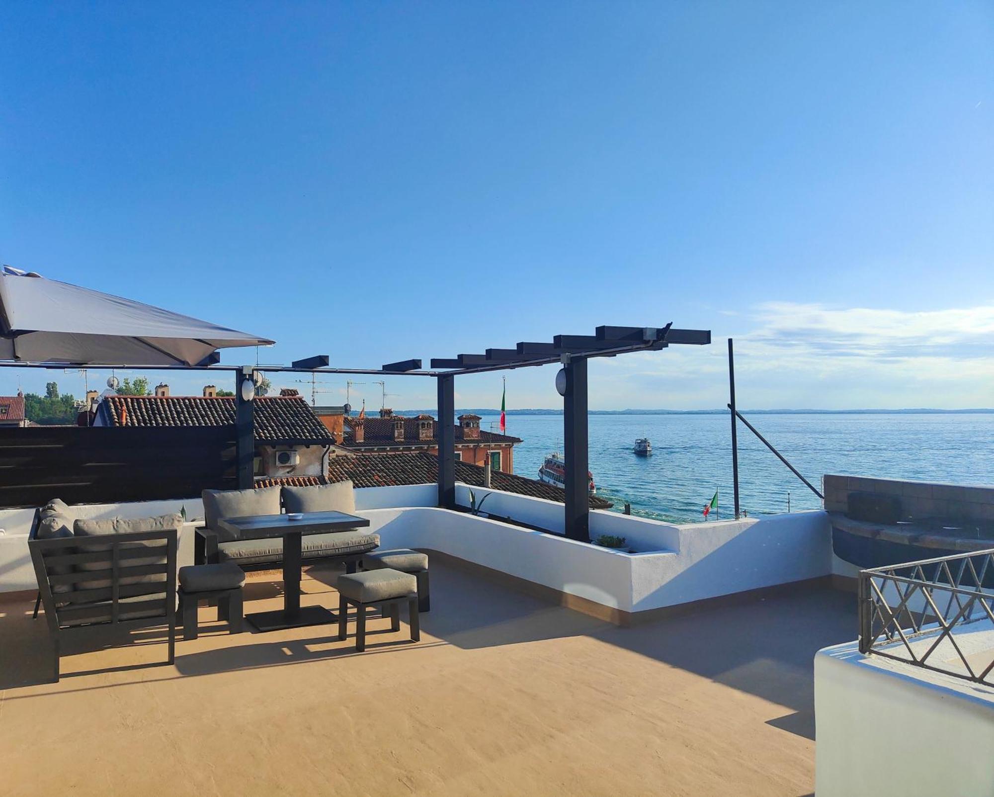 Appartamento Con Vista Mozzafiato Lazise Exteriör bild